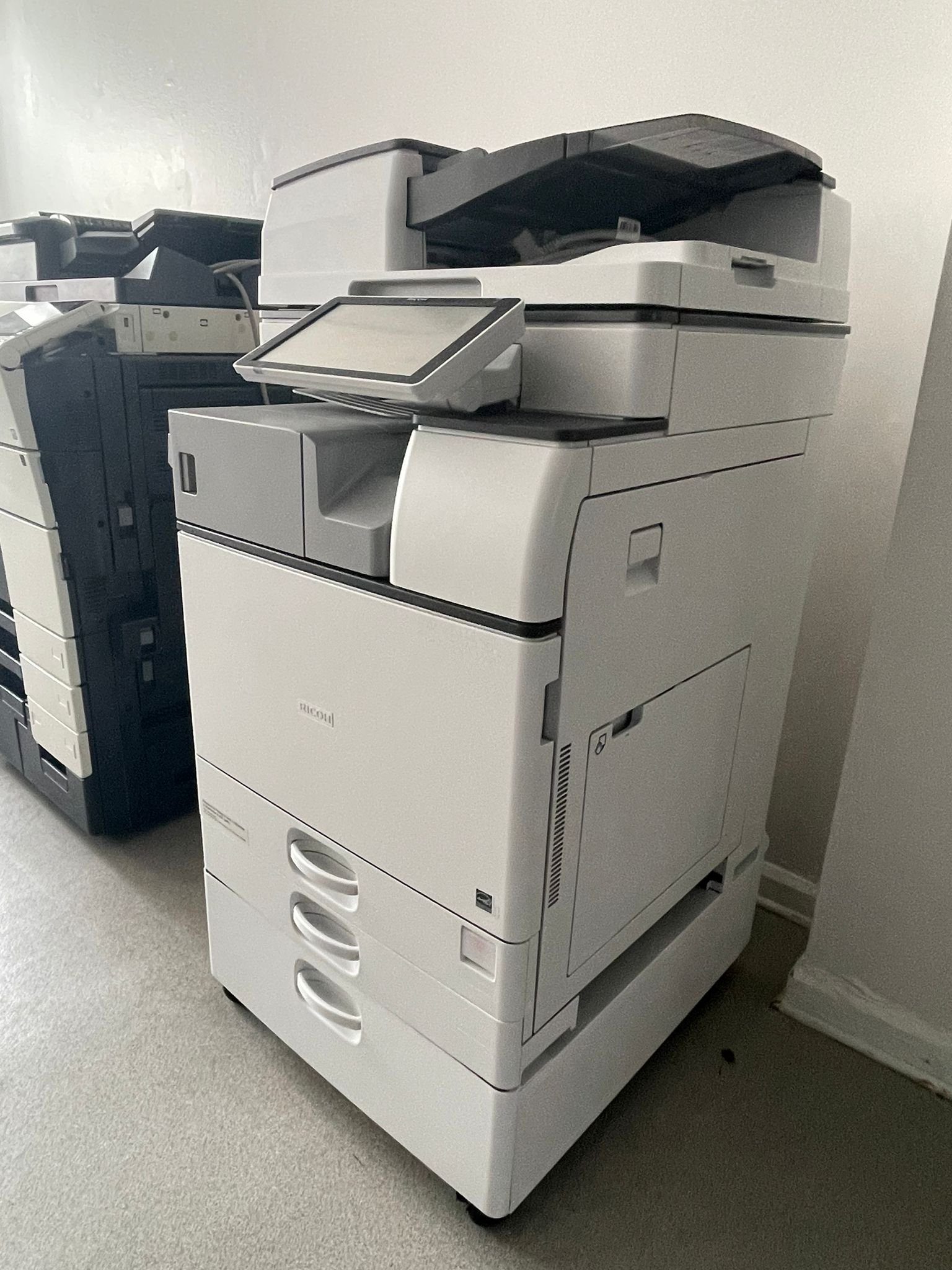 WhatsApp_Image_2025-02-21_at_15.29.33_(2)