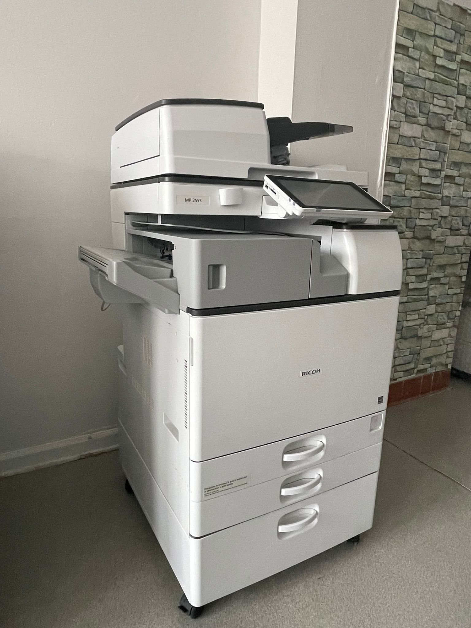 WhatsApp_Image_2025-02-21_at_15.29.33_(3)